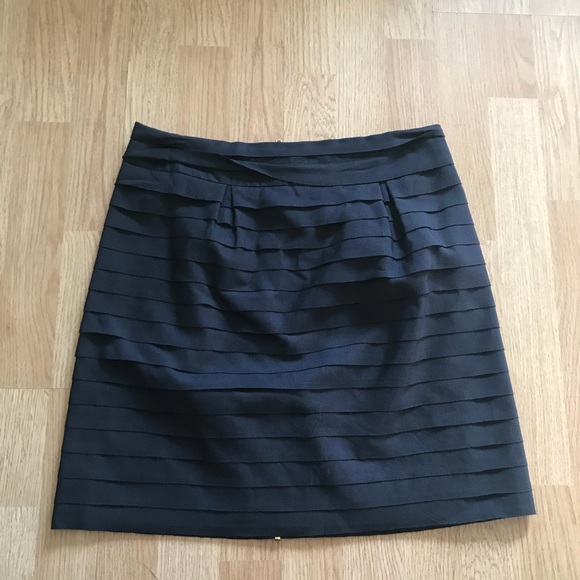 Anthropologie Dresses & Skirts - Anthropologie-Leifsdottir Skirt Size 4